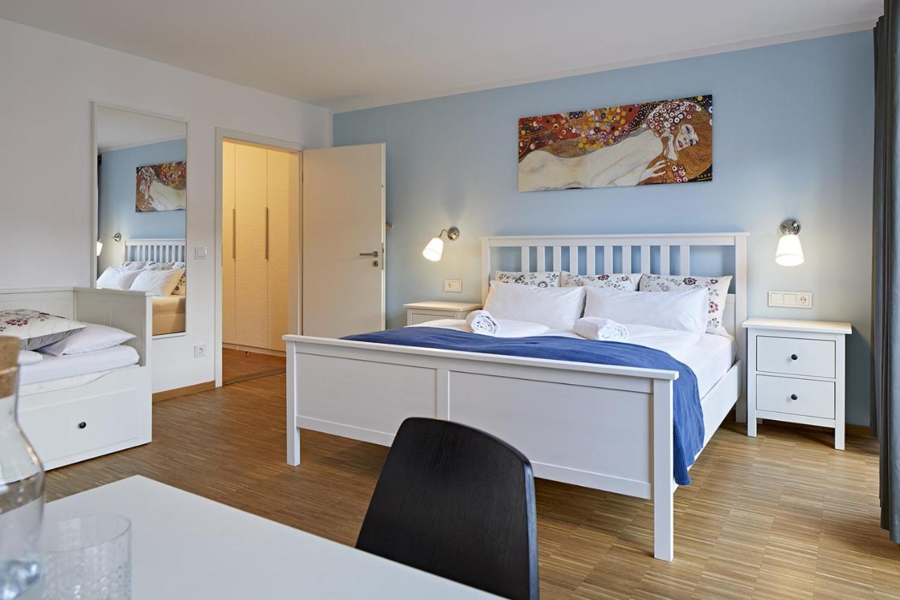 Nonstop Hotel Augsburg - Ubernacht - Hostelhotelhome Buitenkant foto