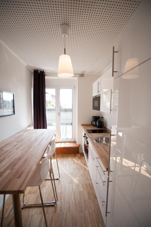 Nonstop Hotel Augsburg - Ubernacht - Hostelhotelhome Kamer foto
