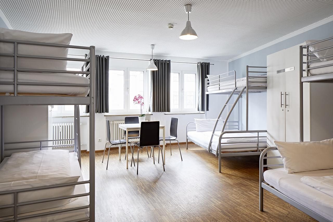 Nonstop Hotel Augsburg - Ubernacht - Hostelhotelhome Buitenkant foto