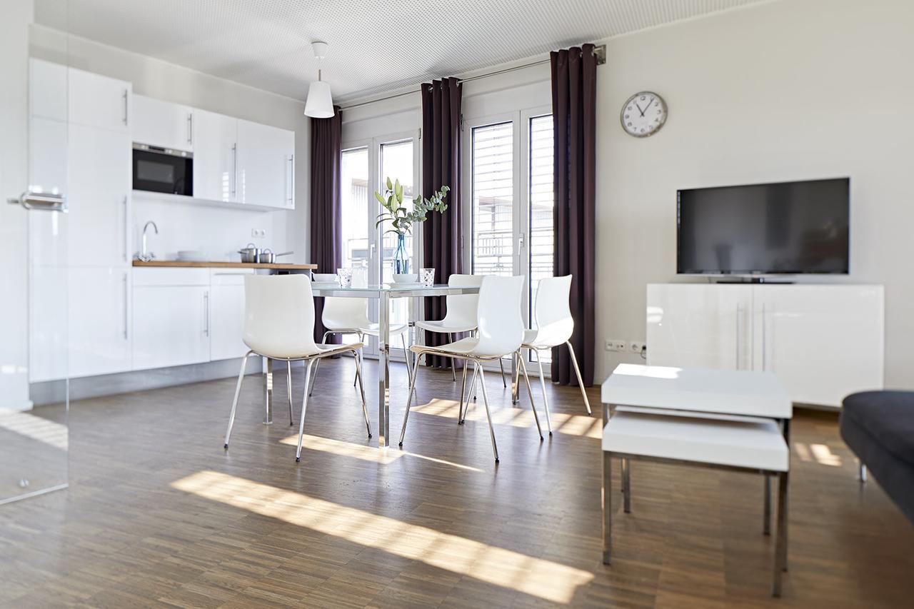 Nonstop Hotel Augsburg - Ubernacht - Hostelhotelhome Buitenkant foto