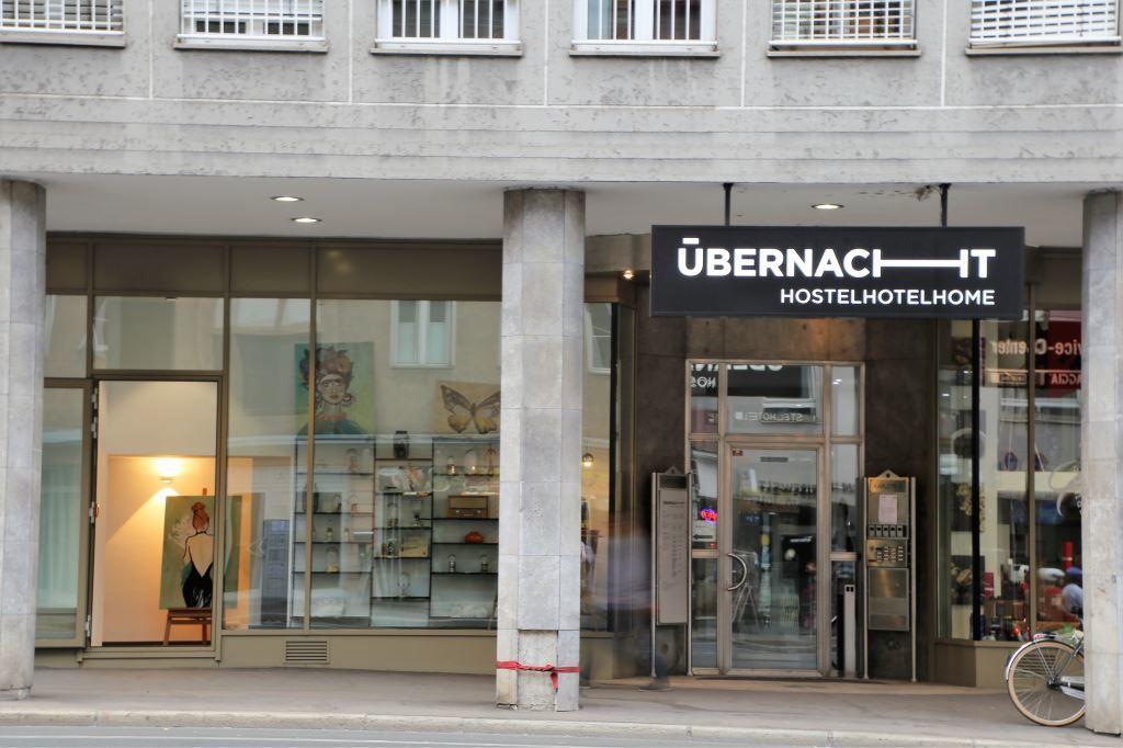 Nonstop Hotel Augsburg - Ubernacht - Hostelhotelhome Buitenkant foto